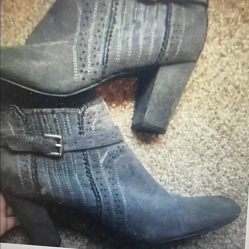Cato grey suede ankle boots 10